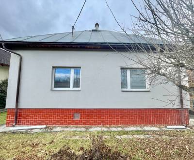 Predaj rodinného domu s pozemkom 993m2 Lietavská Lúčka