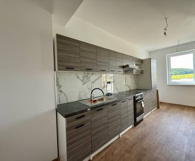 Novostavba 2i bytu v  štandarde s kuch. linkou, POD RÁBLOM 