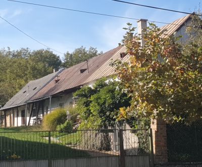 Na predaj sedliacky dom 2+1 poz.1420 m2, 65 km od Balatonu - Csetény