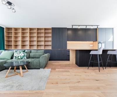 Luxusný 4i byt s terasou s výhľadom na golfové ihrisko