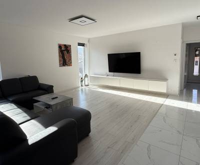 REZERVOVANÉ: Ihneď obývateľný, zariadený BUNGALOV- Vieska Bezdedov 