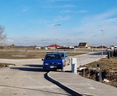 Stavebné pozemky v obci Hrubá Borša, okres Senec