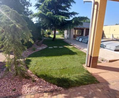 Rodinný dom NA PREDAJ Bánov 5+1 + poz.4160m2 +Lux.BAZÉN s pozem.4162m2