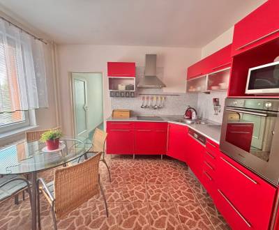 Predaj krásneho 3+1 bytu v perfektnej lokalite Čadca M.R. Štefánika