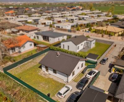 ÚTULNÝ 4-IZB RODINNÝ DOM, NOVOSTAVBA, TICHÁ ULICA