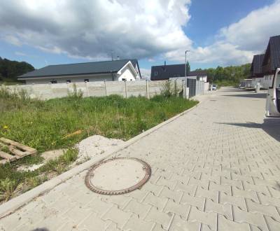 Predaj! stavebný pozemok 376 m2  Liptovské Kľačany - Liptovský Mikuláš