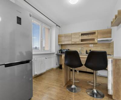 IBA U NÁS!! Zariadený TEHLOVÝ 1-izb. byt 37 m2, Bratislava