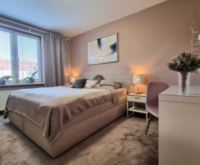 Štýlový, krásny 2,5- izbový byt blízko City Arény a stanice a centra