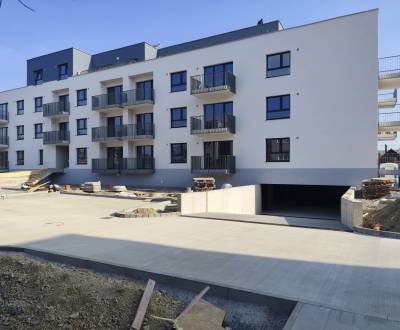 Exkluzívne na predaj 2 - izbový byt vo výstavbe 61,09 m2, Bolešov