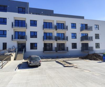 Znížená cena, na predaj 2 -izbový byt 65,3 m2, novostavba Bolešov.