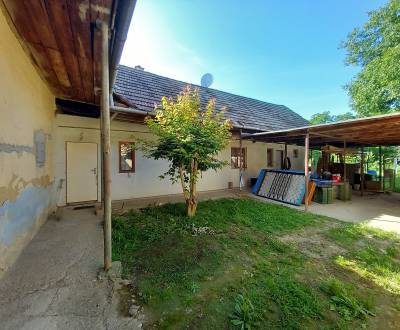 Na predaj rodinný dom 3+1, pozemok 895 m2 Dolná Krupá