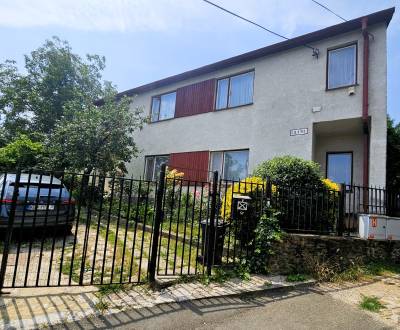 REZERVOVANÉ - Predaj 6i RD , tichá lokalita, garáž, Červený breh