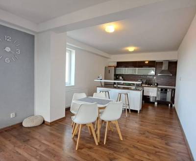  Priestranný 2-izbový byt v Hornom Slavkove na prenájom