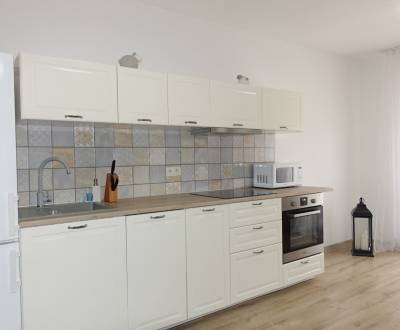 PRENÁJOM - 2-izb. byt, Agátová ul., Miloslavov, 530 + Energie, parking