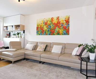 NOVÁ CENA NA LUXUSNÝ, VEĽKÝ 4-IZB. BYT KOMPL. ZARIADENÝ S BALKÓNOM