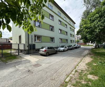 VEĽKÝ 2-IZBOVÝ TEHLOVÝ BYT S A MOŽNOSŤOU GARÁŽE, KOŠICE – JUH