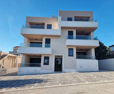 CHORVÁTSKO - Apartmány vhodné pre celoročné bývanie - MANDRE, PAG