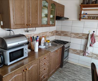 PREDAJ -  4 izbový  byt MARTIN - PRIEKOPA  