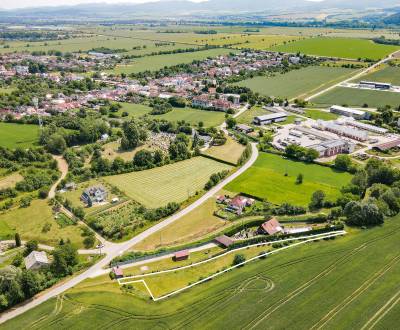 STAVEBNÝ POZEMOK – 1633 m² - len pár minút od Trenčína