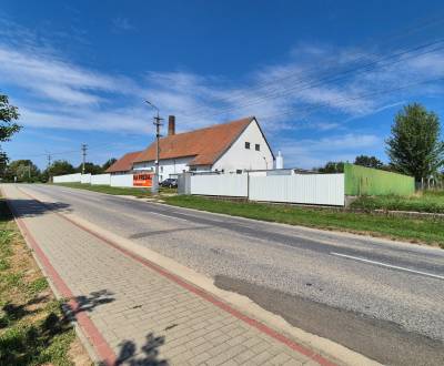 4613 m² areál s budovou pôvodného liehovaru v obci Zemianske Sady