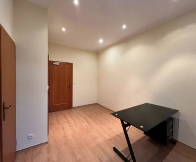 Prenájom reprezentačných kancelárií 33 m2 v centre Piešťan