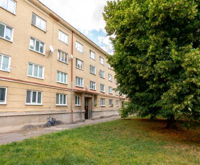 PRIESTRANNÝ - 2i byt 64 m2 - Nová Dubnica