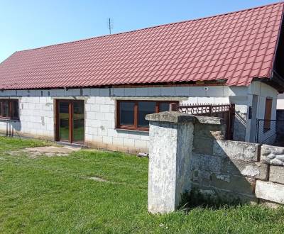 Na predaj rodinný dom Zemianske Sady okr. Galanta 