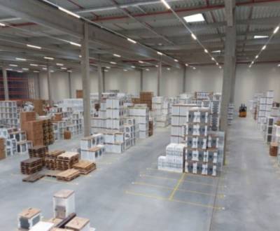 Skladové a logistické priestory Senica