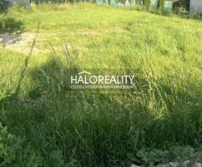 Predaj, pozemok pre rodinný dom   1011 m2 Remetské H...