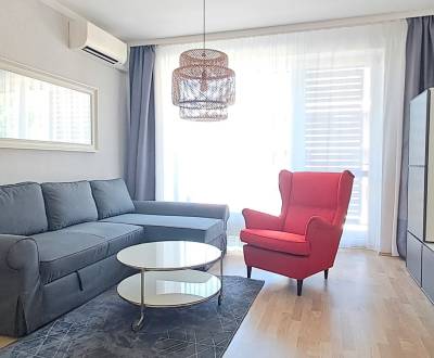Pekný 2i byt, NOVOSTAVBA, BALKÓN PARKING, KLÍMA, Žltá ulica, SLNEČNICE