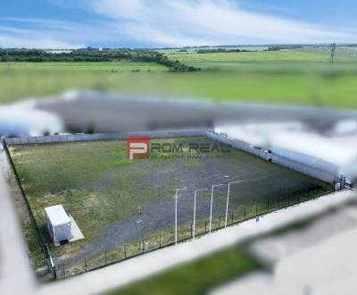 Prenájom spevnenej plochy - parking, skladovanie, Pezinok