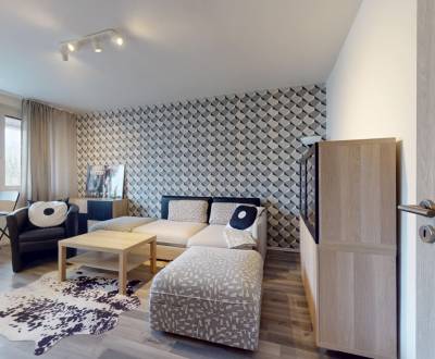 | Priestranný 3,5i byt  | 75m² | Bazovského ul. I