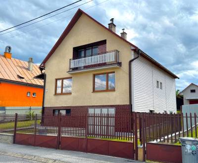 NA PREDAJ Dvojpodlažný rodinný dom Šarišské Dravce