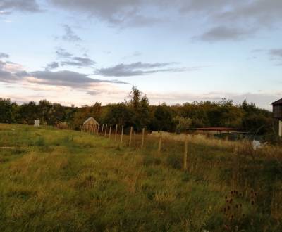 Veľkorysý STAVEBNÝ pozemok priamo  v Michalovciach.