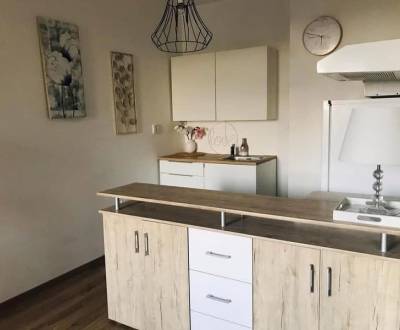 1-izb. apartmán, Antolska ul., Petržalka, rezidencia Draždiak