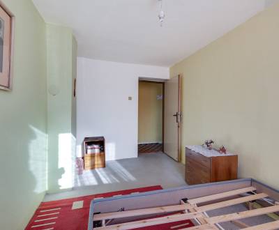 Bernolákovo, RD s pozemkom 432 m2 + 300 m2 susedný pozemok =732m2