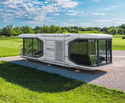 Vesmírna kapsula VESSEL E7 s balkónom a terasou, 38 m2