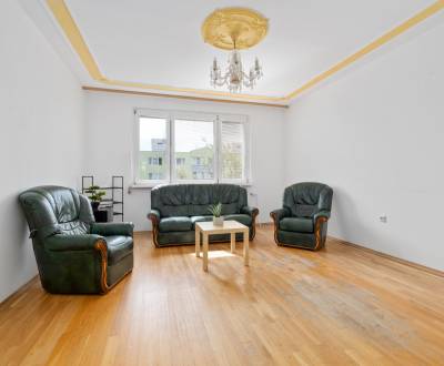 PREDAJ -3 IZBOVÝ BYT 63M2 S LOGGIOU- PRIBIŠOVÁ- KARLOVÁ VES