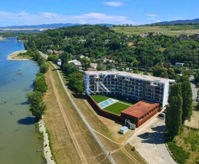 2 i prémiový byt s loggiou, šatníkom a kobkou, bazén, Banka - Piešťany