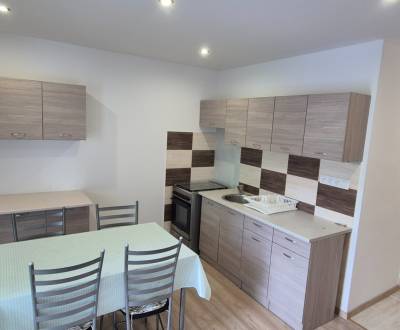 Novinka: Na prenájom pekný veľký zariad 1 izbový byt 42m2  Nové Zámky