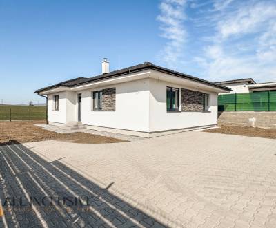 KVALITNÉ MODERNÉ NOVOSTAVBY | KUZMICE 