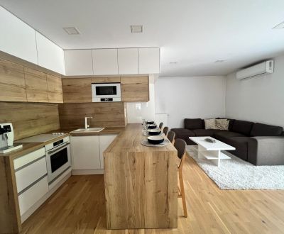 PREDAJ 3 izbový, tehlový byt v centre - KOMÁRNO