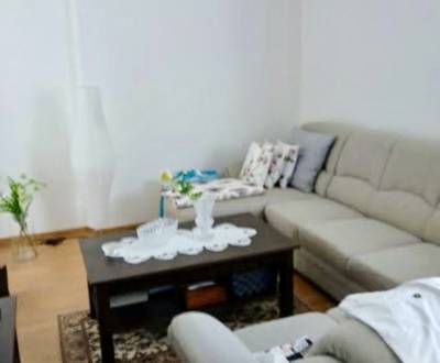 Tehlový veľký 2 izbový byt s balkónon,Hagarova ulica, BA III. Krasňany