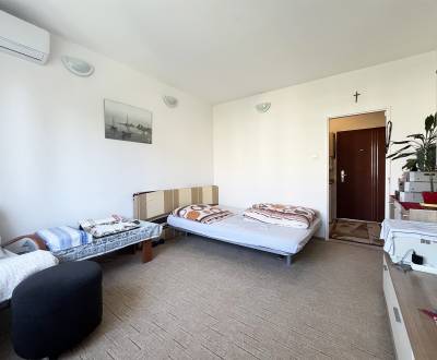 Rezervované | Na predaj zrekonštruovaná garsónka v Ružinove