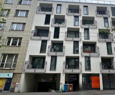 Prenájom parkovacie miesto v podzemnej garáži, Mickiewiczova ul. BAI