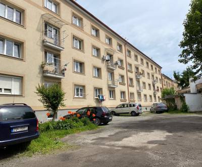 REZERVOVANÉ 2 izbový tehlový byt Zvolen - Centrum - Znížená cena  