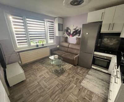 REZERVOVANÉ: 1i byt rekonštr. + zariadenie 38,92 m2; Záhonok-ZV; 