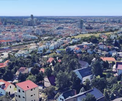 Lukratívny pozemok s objektom Na Vtáčniku | Koliba