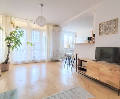 STAROMESTKÝ 2i byt, BALKÓN, KLÍMA, Lazaretská ulica, JAKUBOVO NÁMESTIE