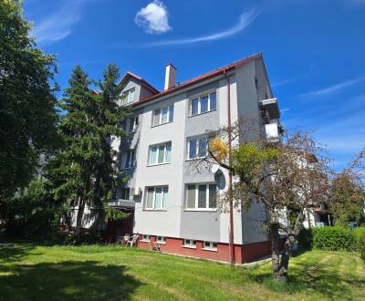 Moderný mezonetový 4i byt, 2 x pivnica, nadstavba, Hanácka, Ružinov